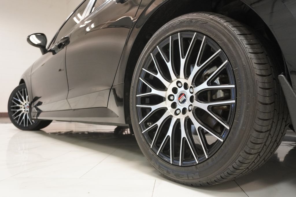 Used 2023 Black Kia GT-Line image 35