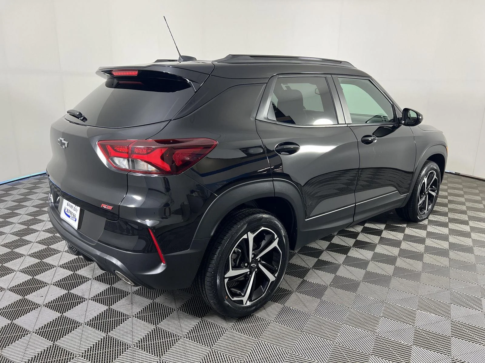 Used 2023 Mosaic Black Metallic Chevrolet RS image 24