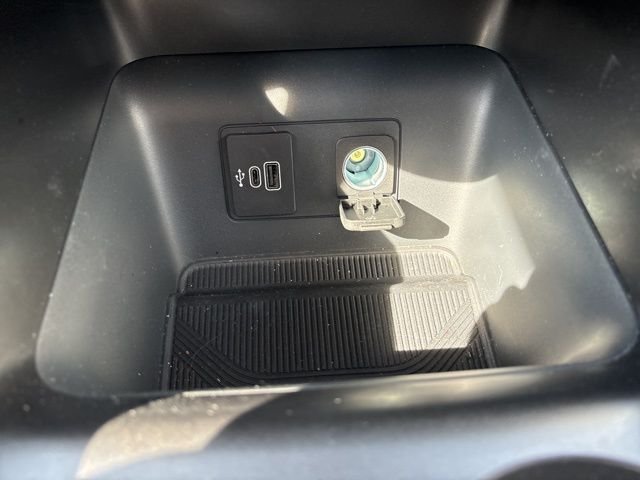 2026 Ford Explorer ST-Line - Photo 27