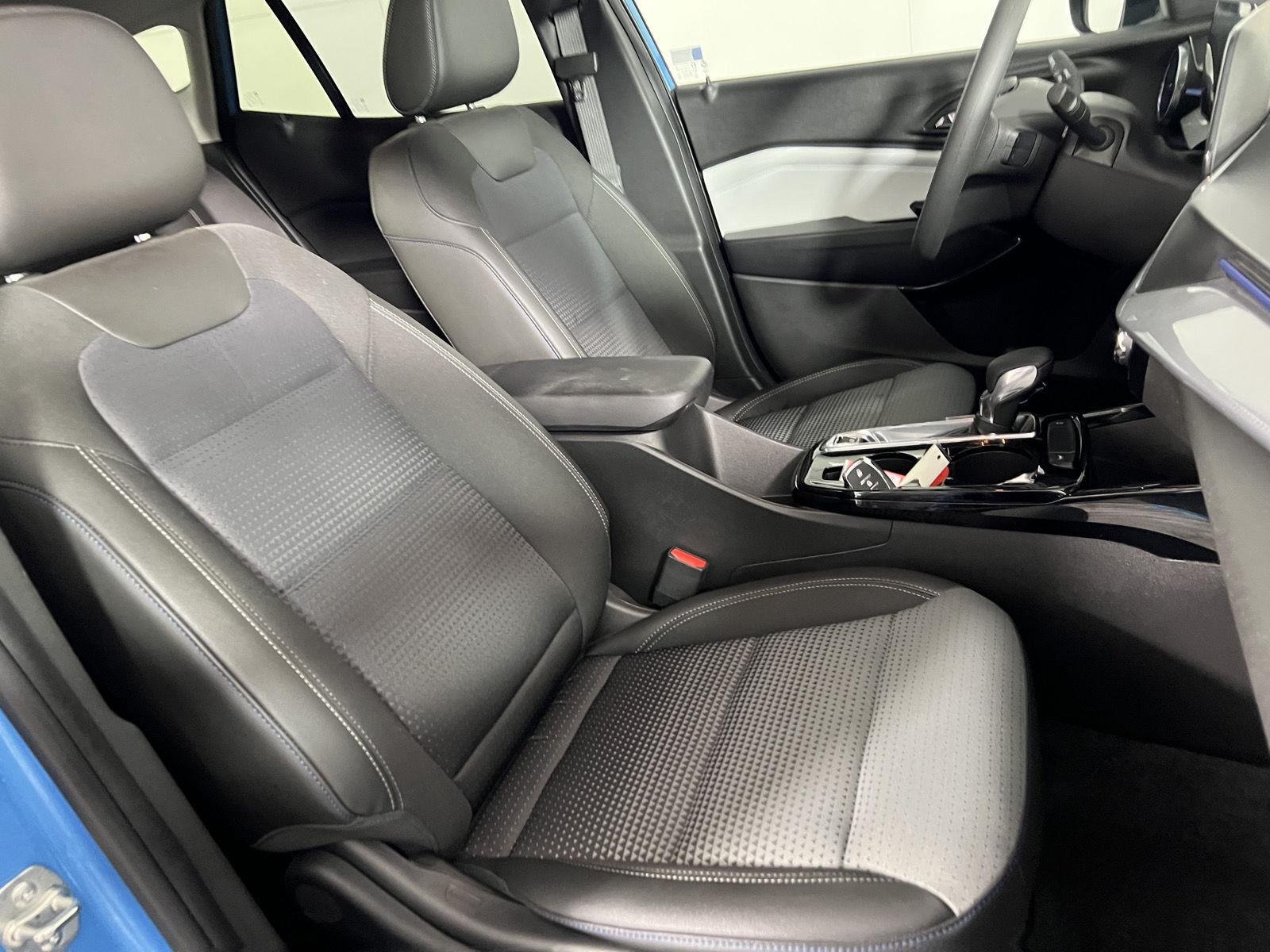 Used 2025 Marina Blue Metallic Chevrolet LT image 22