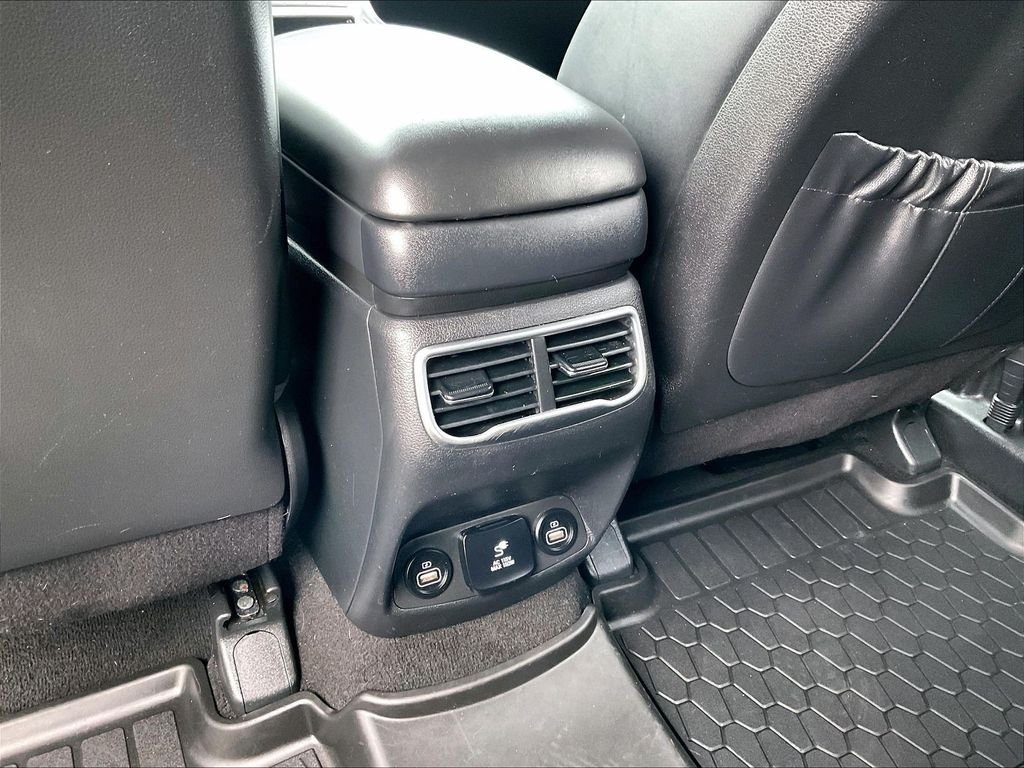 Used 2023 Gray Hyundai Calligraphy image 28