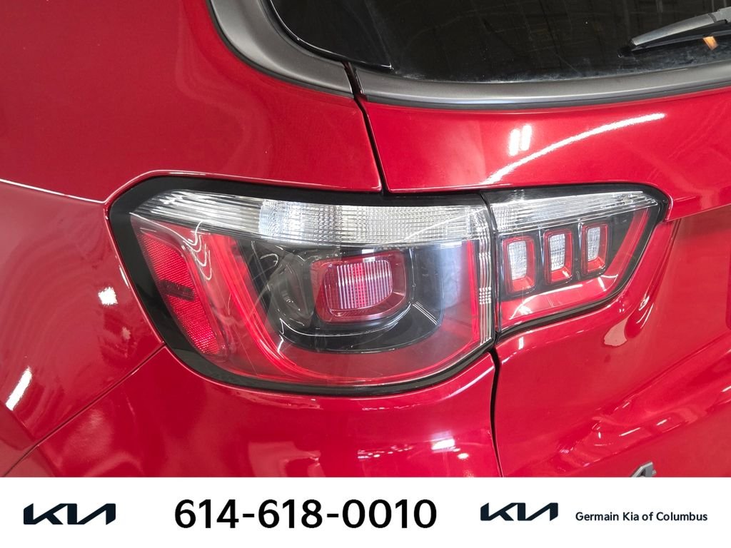 Used 2020 Red Jeep Trailhawk image 16