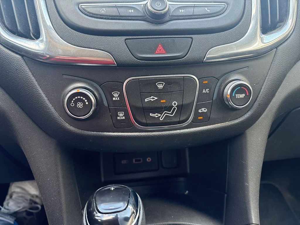 Used 2019 Blue Chevrolet LT image 21