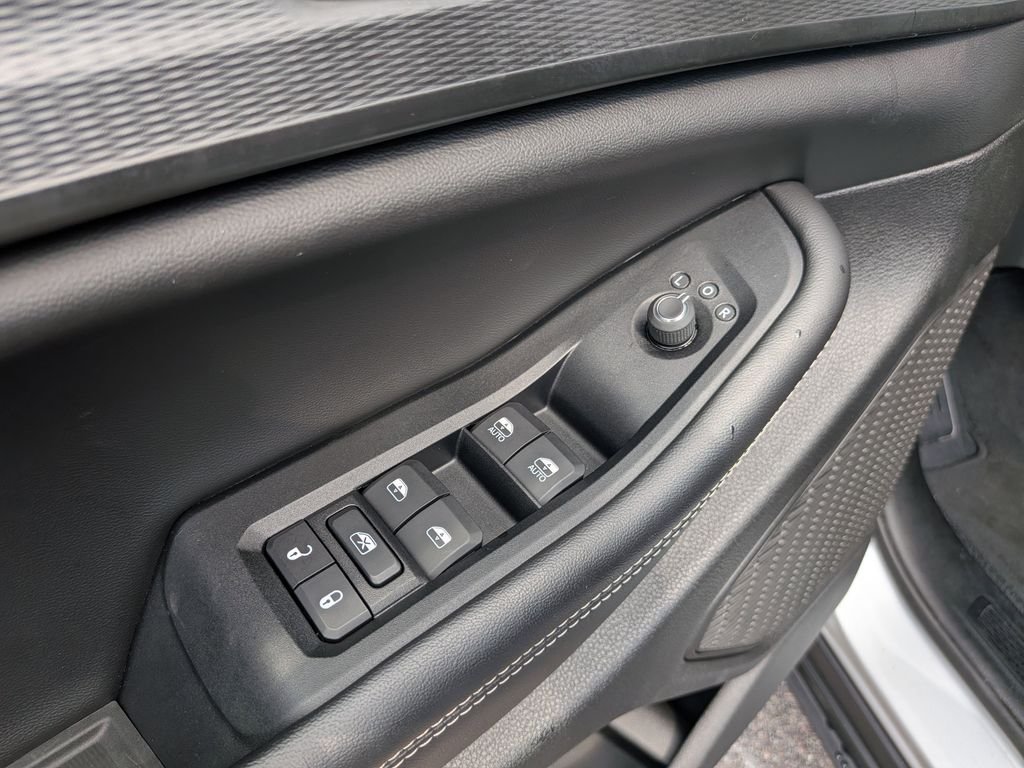 2024 Jeep Grand Cherokee L Laredo - Photo 10