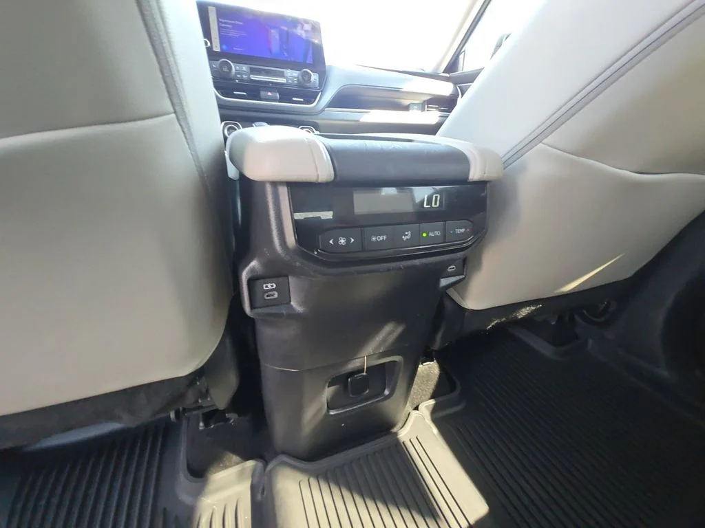 Used 2024 White Toyota XLE image 34