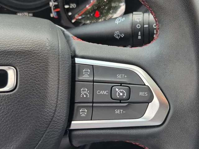Used 2024 Silver Jeep Trailhawk image 25