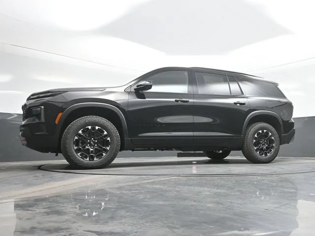 New 2027 Mosaic Black Metallic Chevrolet Z71 image 21