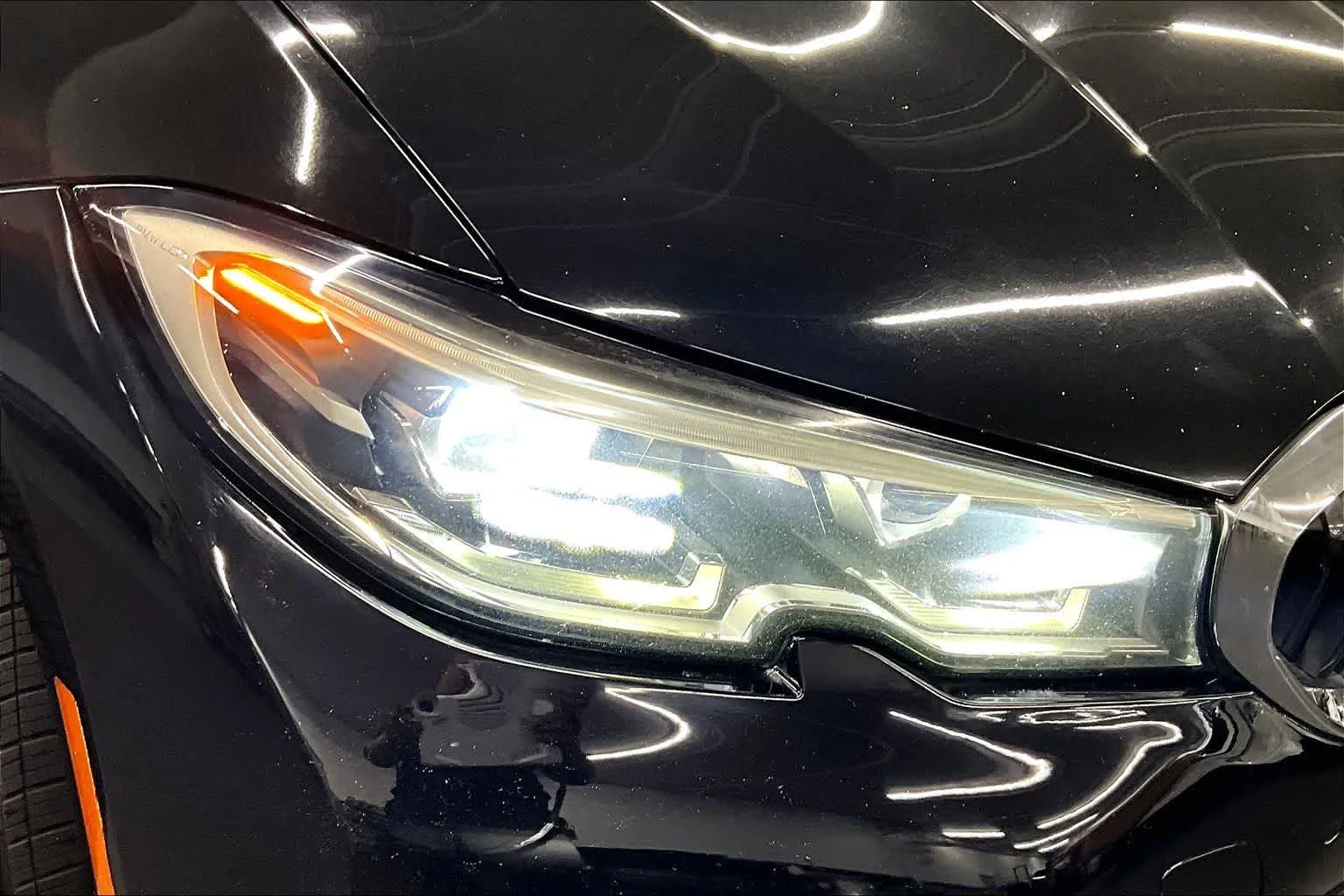 Used 2019 Jet Black BMW 330i image 27