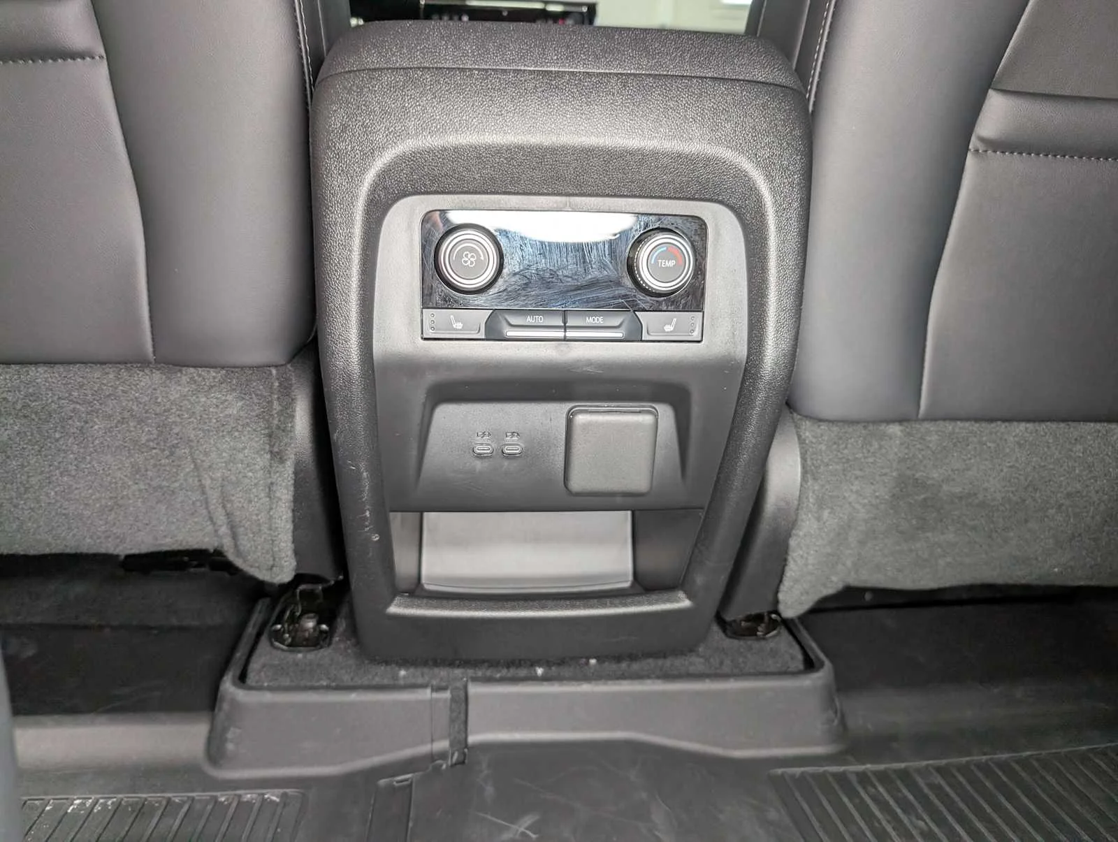 2026 GMC Acadia Elevation - Photo 19