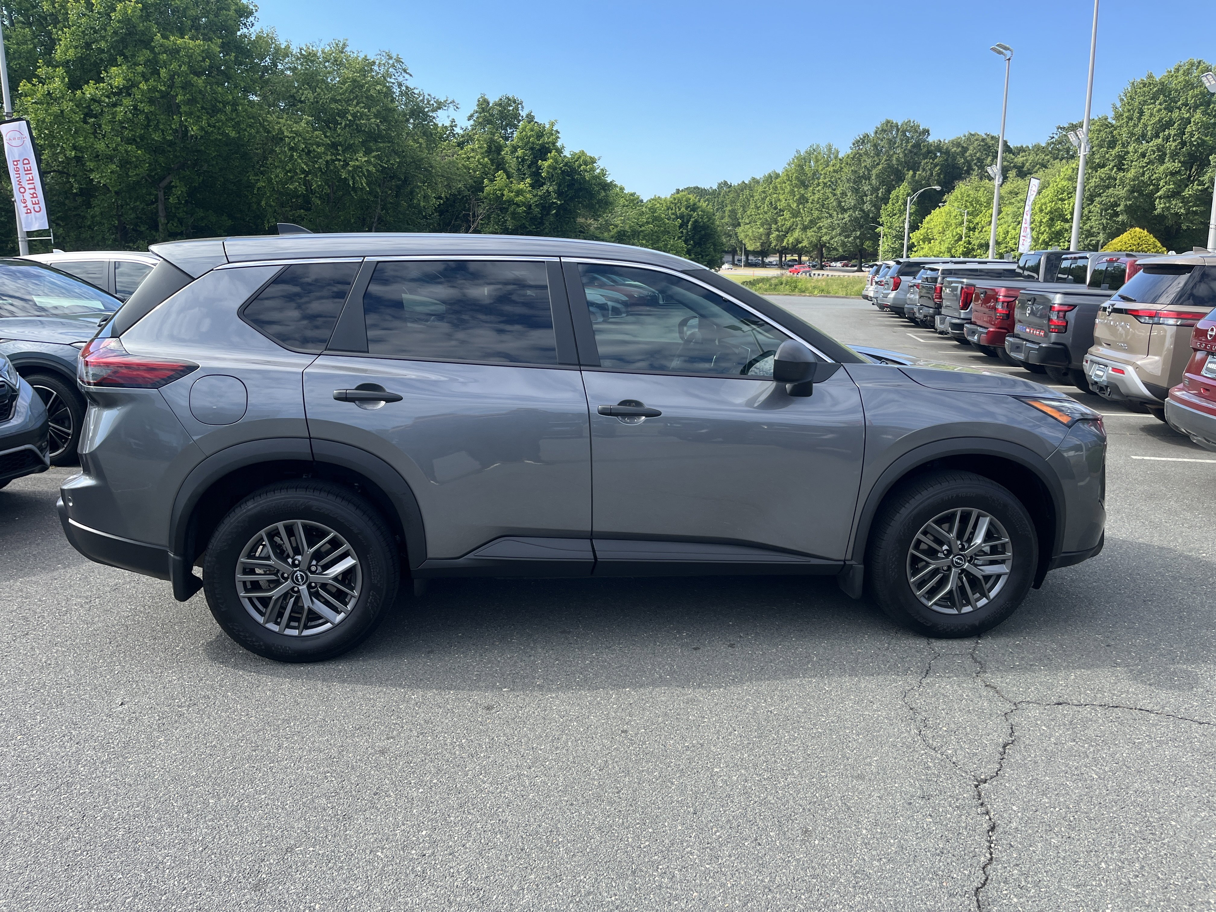 Used 2026 Gun Metallic Nissan  image 6