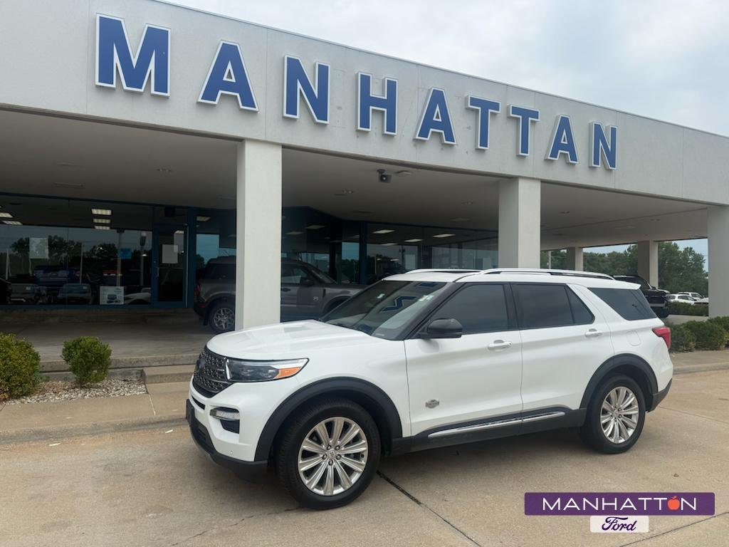 Used 2023 Star White Metallic Tri-Coat Ford King Ranch image 1