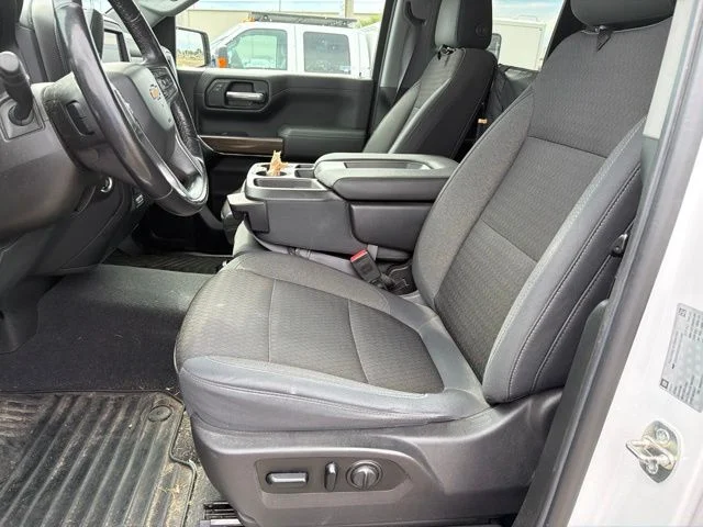 Used 2019 Summit White Chevrolet LT image 15