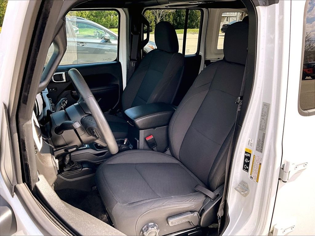 Used 2023 White Jeep Base 4xe image 10