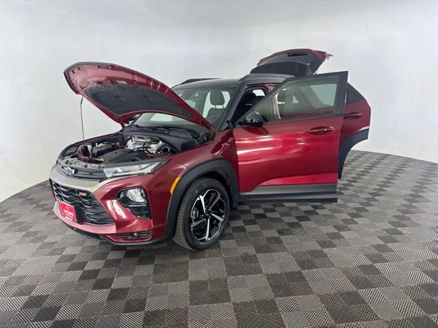 Used 2023 Red Chevrolet RS image 10