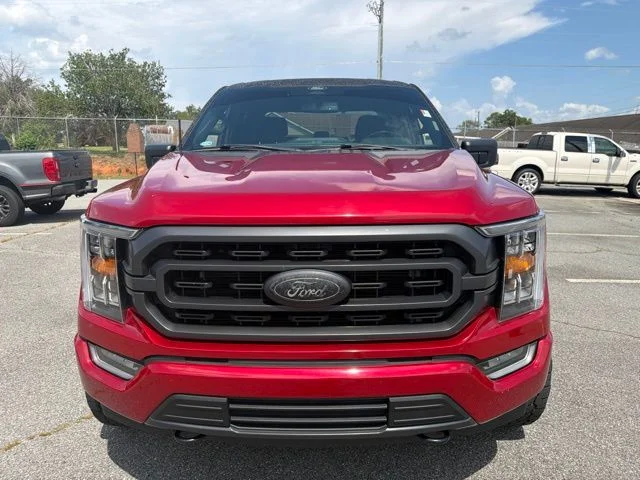 Used 2022 Red Ford XLT image 8