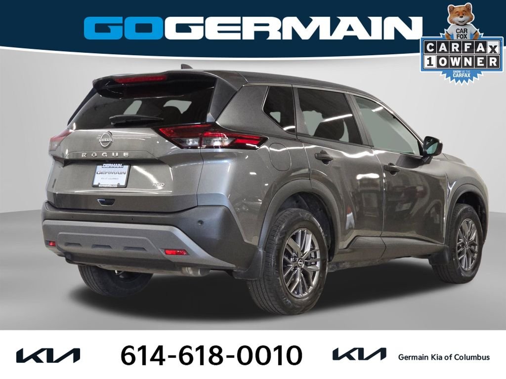 Used 2023 Gray Nissan S image 8