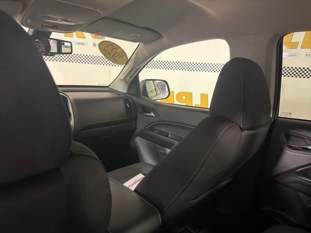 Used 2022 Summit White GMC 2WD Elevation image 31