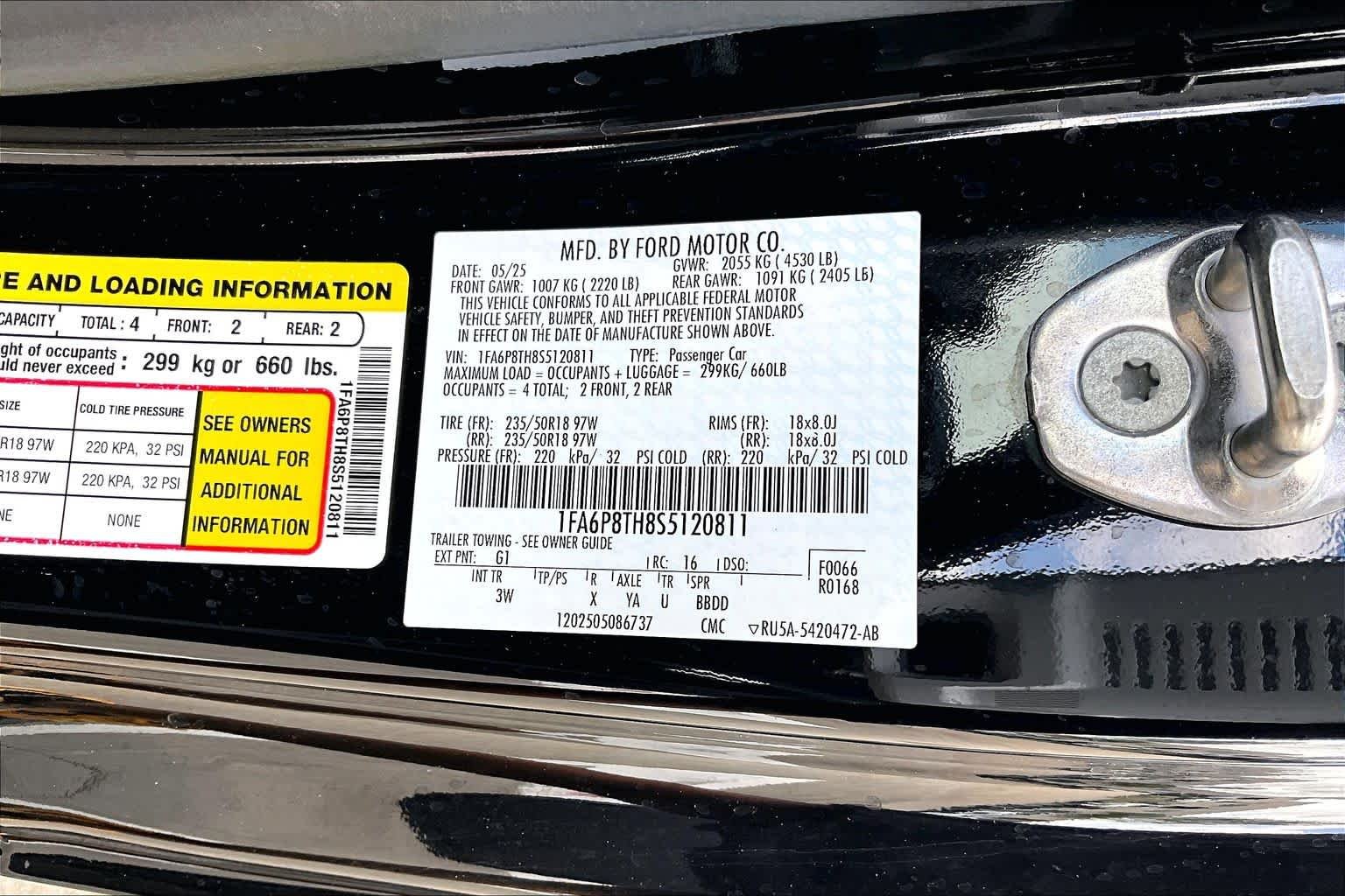 Used 2025 Shadow Black Ford EcoBoost Premium image 33