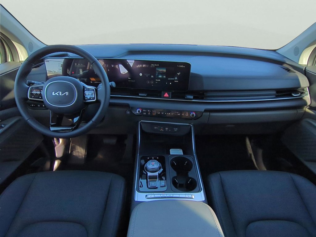New 2026 Ivory Silver Kia EX image 18