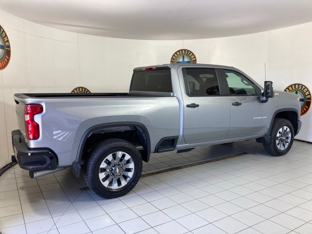 New 2026 Sterling Gray Metallic Chevrolet Custom image 19