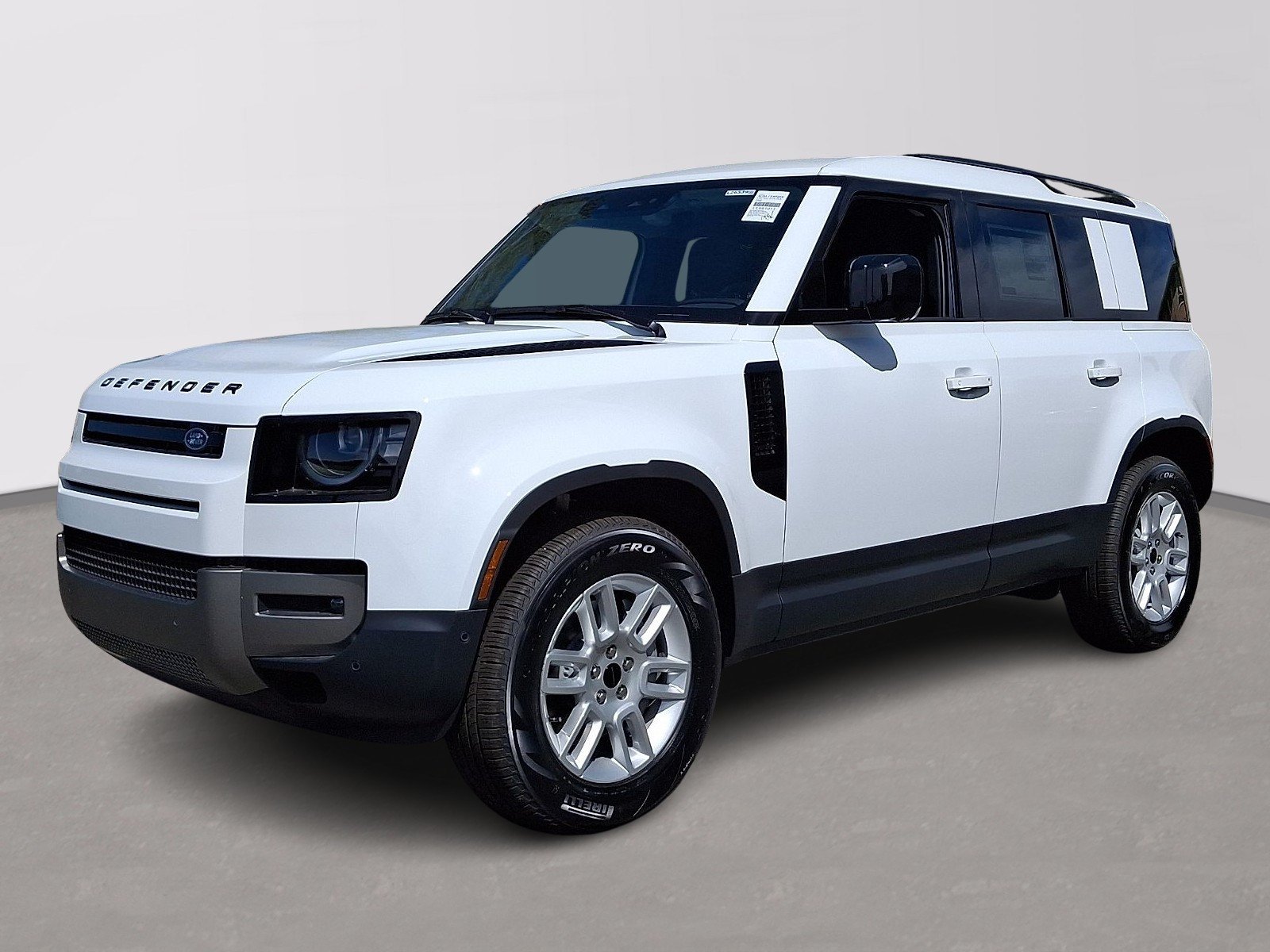 New 2026 Fuji White Land Rover  image 1