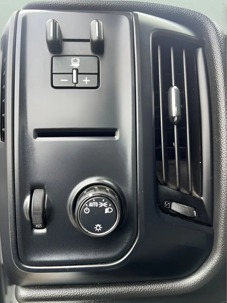 Used 2020 White Chevrolet Work Truck image 15