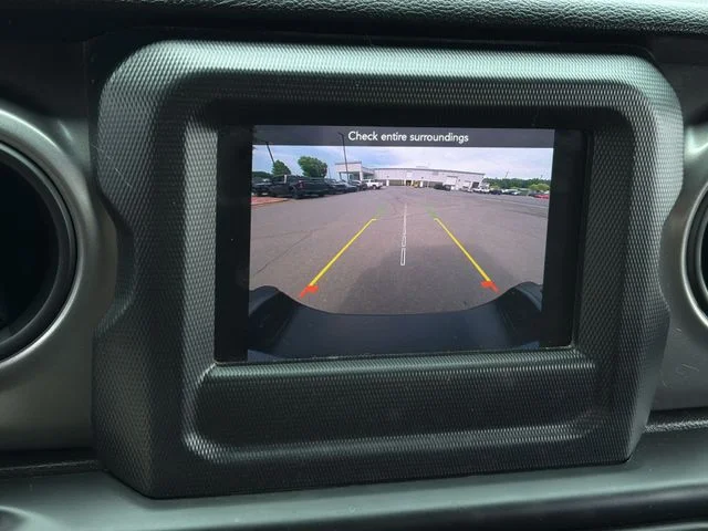 Used 2021 Blue Jeep Freedom Edition image 25