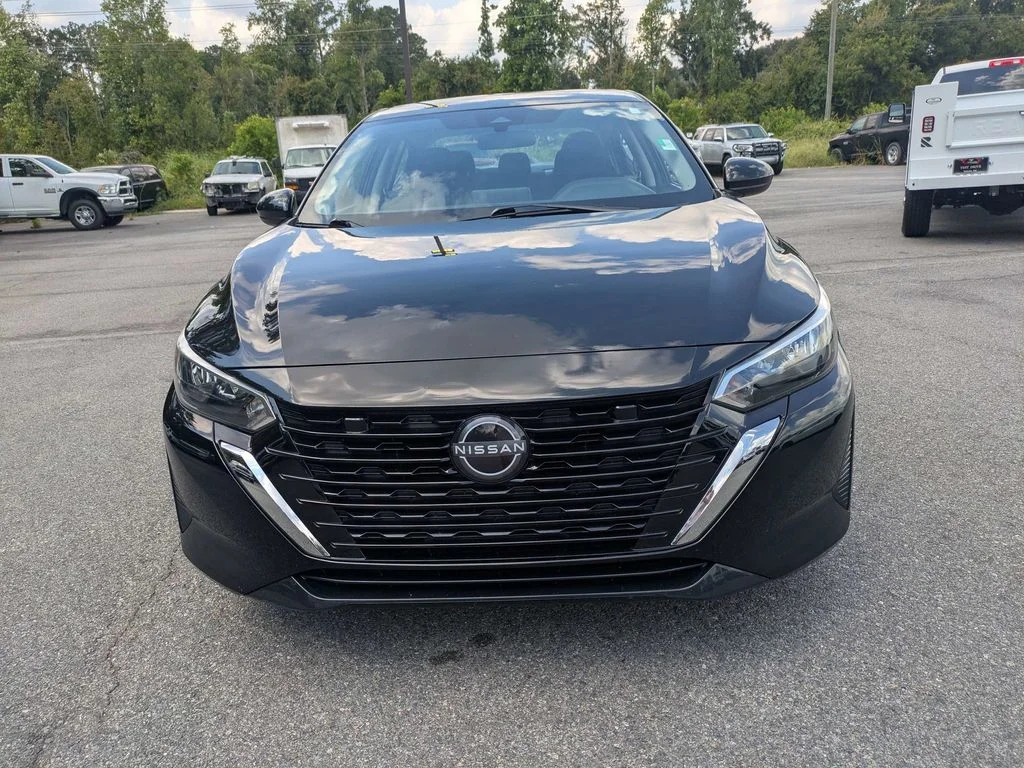 Used 2025 Black Nissan SV image 9
