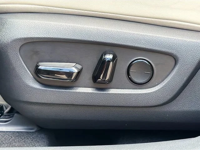 Certified Used 2024 Mica Lexus RX 350 Premium image 26
