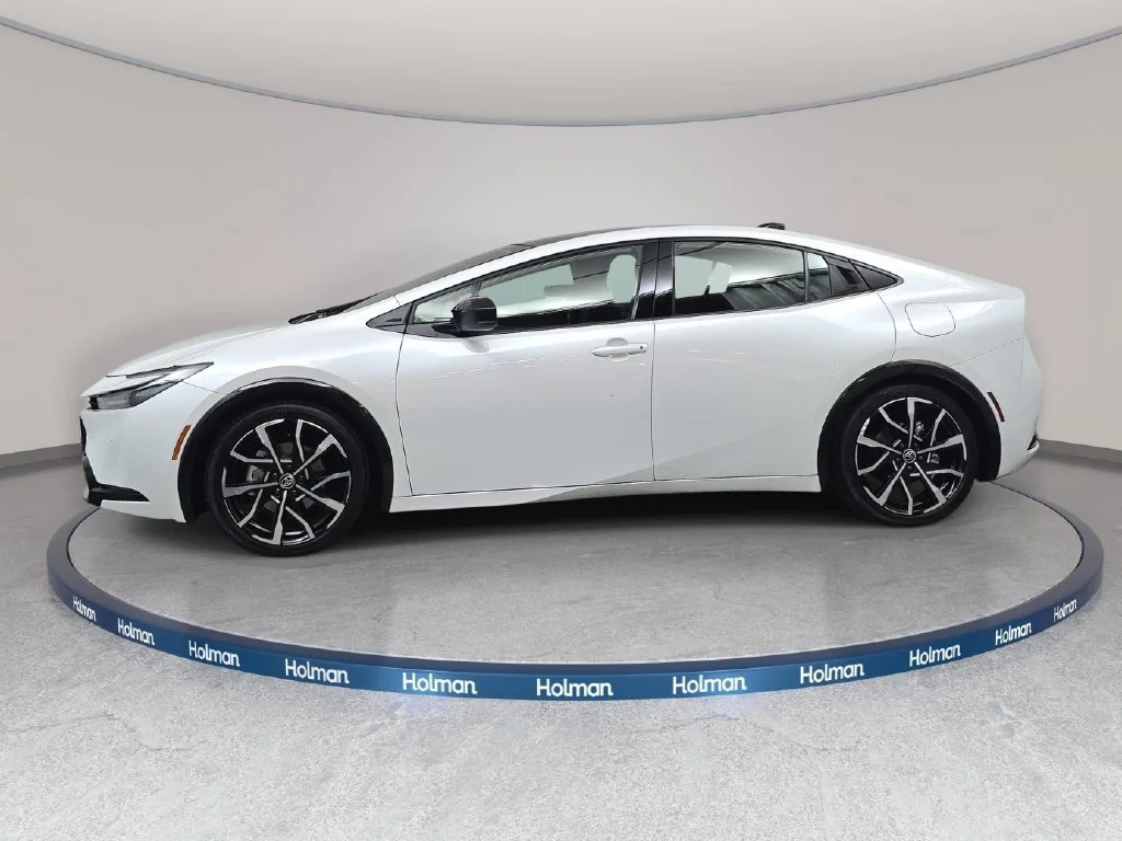 Used 2023 Beige Toyota XSE image 9