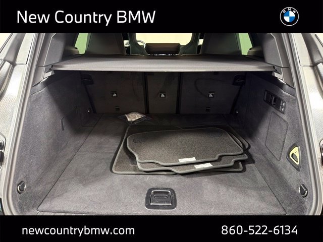 Used 2023 Black BMW xDrive50 image 16