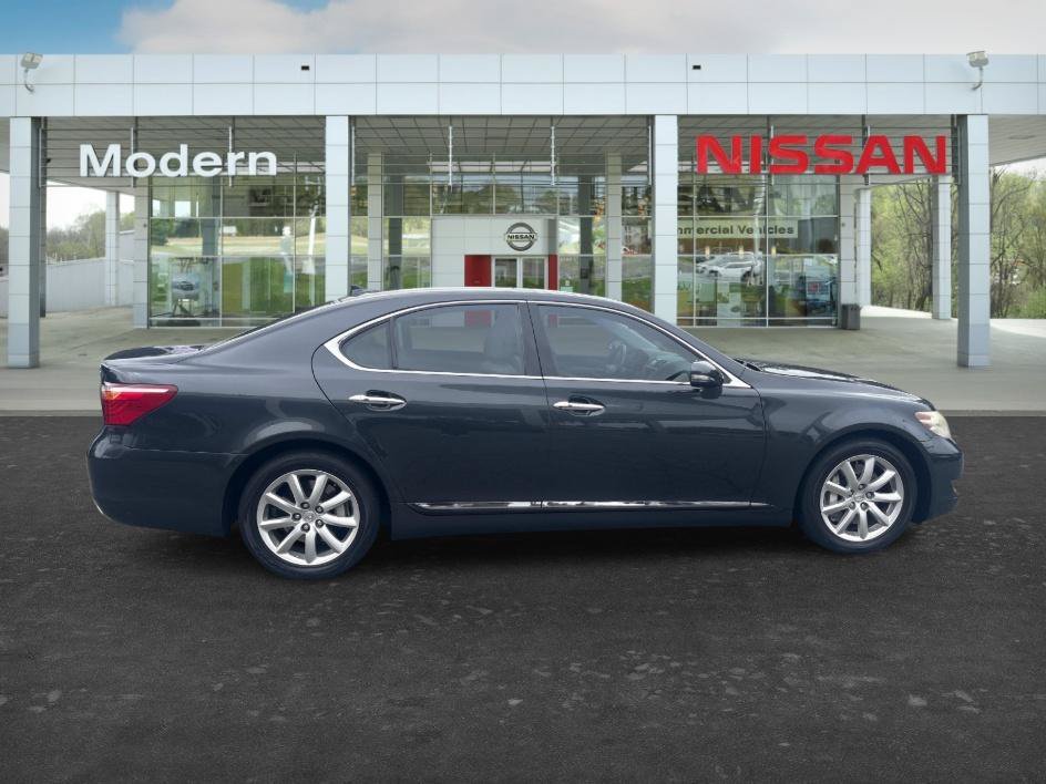 Used 2011 Smoky Granite Mica Lexus 460 image 6