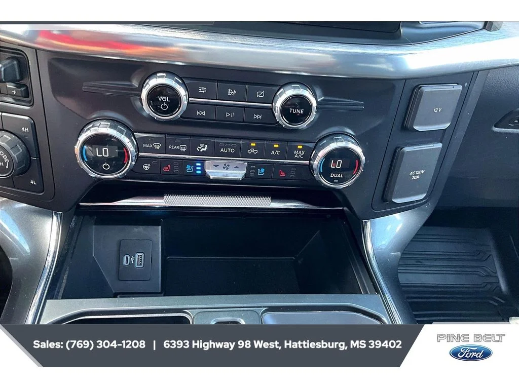 Certified Used 2021 Agate Black Metallic Ford LARIAT image 24