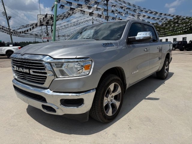 2024 RAM 1500 Laramie Crew Cab 5'7's photo