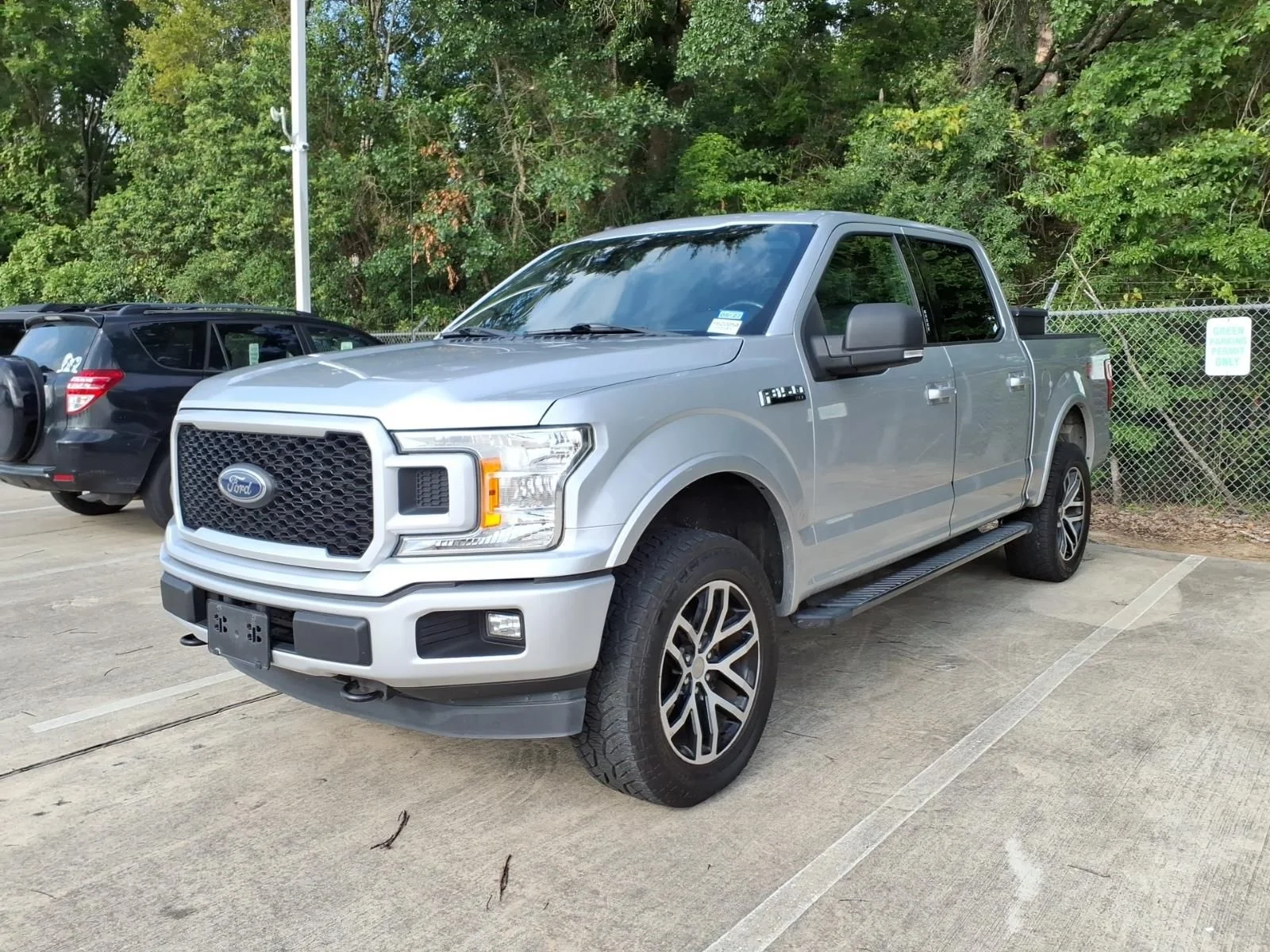 Used 2018 Silver Ford XLT image 4