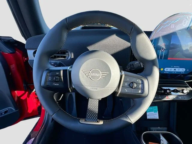 New 2026 Red MINI Signature Plus image 8