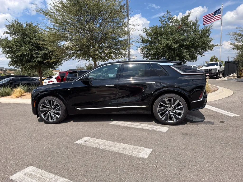 New 2027 Stellar Black Metallic Cadillac Signature Luxury image 5