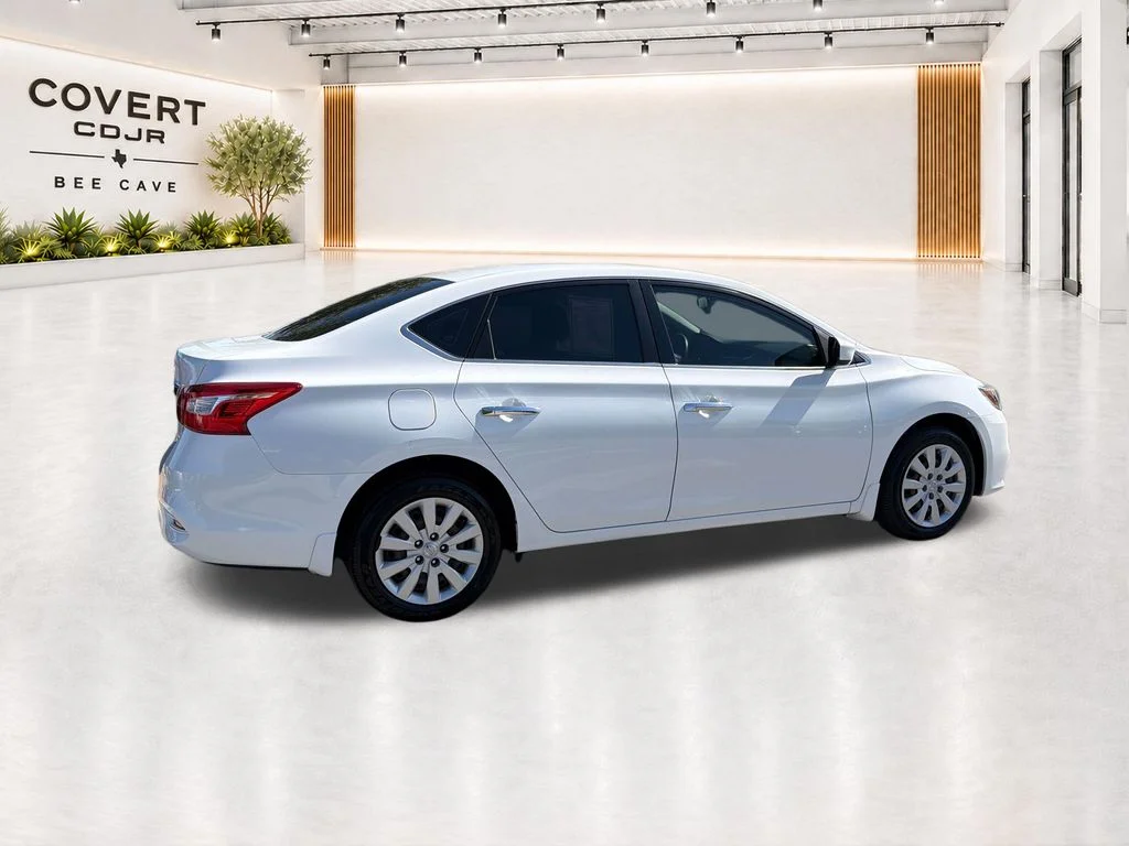 Used 2018 White Nissan S image 13