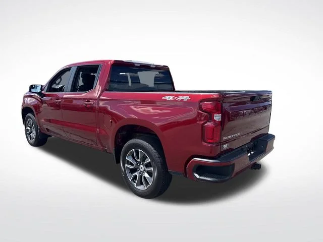 Used 2023 Red Chevrolet RST image 3