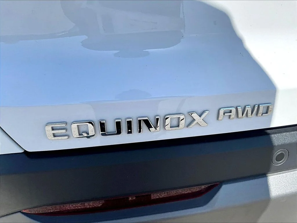 2025 Chevrolet Equinox LT - Photo 27