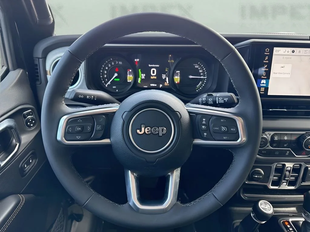 Used 2025 Black Jeep Sahara image 13