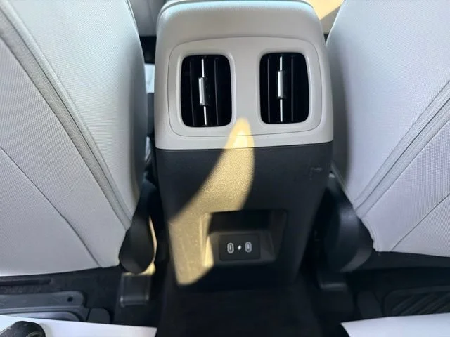 Used 2026 White Hyundai SEL image 23