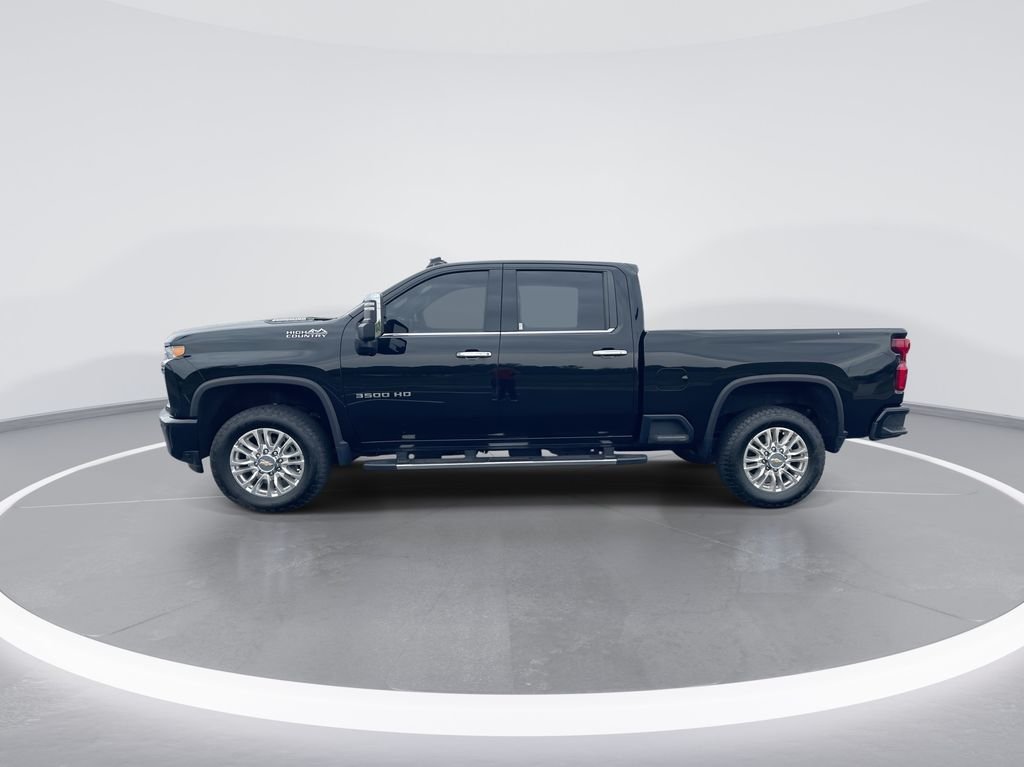 Used 2023 Black Chevrolet High Country image 5