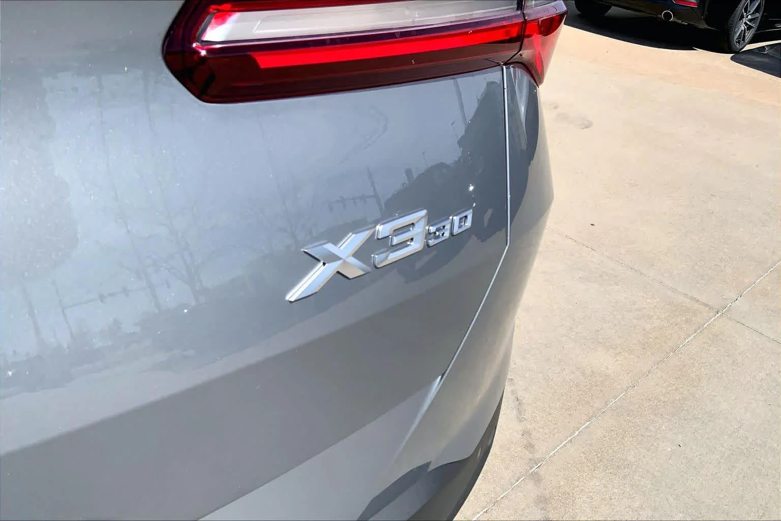 New 2026 Skyscraper Grey Metallic BMW 30 xDrive image 15