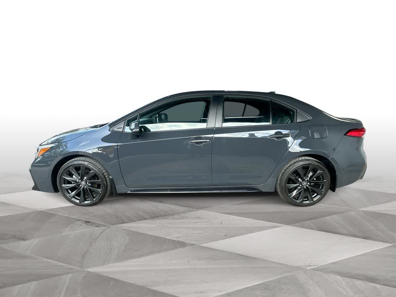 Used 2025 Underground Toyota SE image 5