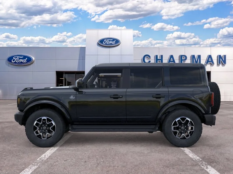 New 2026 Shadow Black Ford Outer Banks® image 3