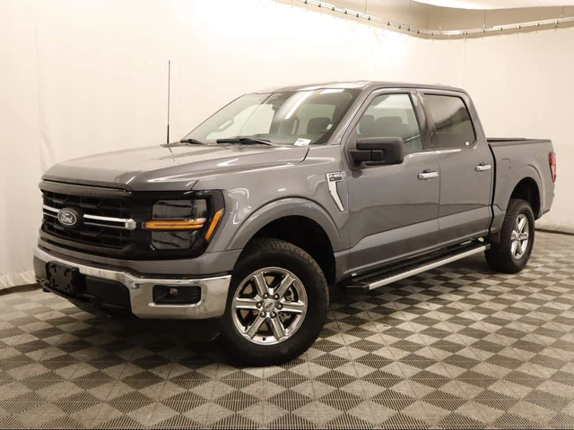 2025 Ford F-150 XLT Crew Cab