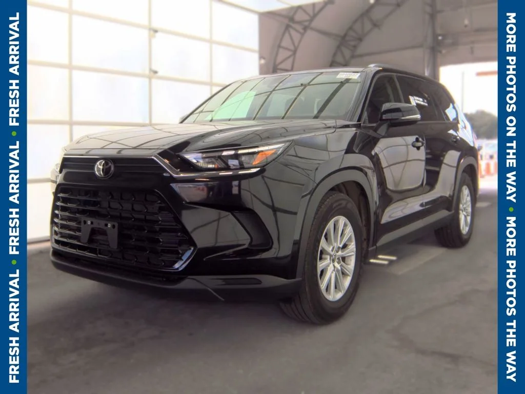 Certified Used 2025 Black Toyota XLE image 5
