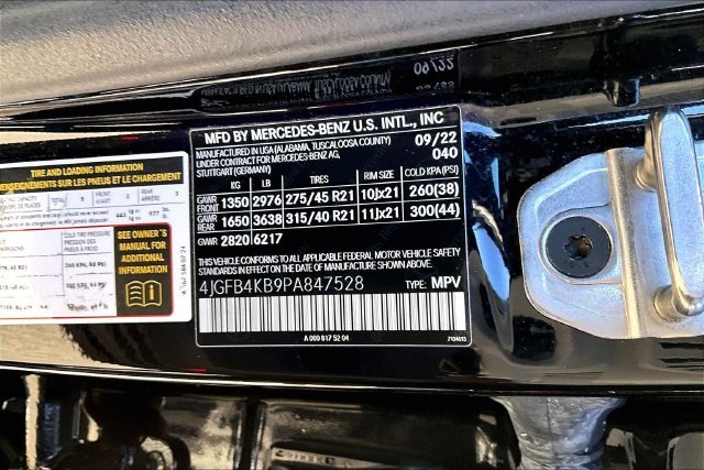 Certified Used 2023 Black Mercedes-Benz GLE 350 image 30