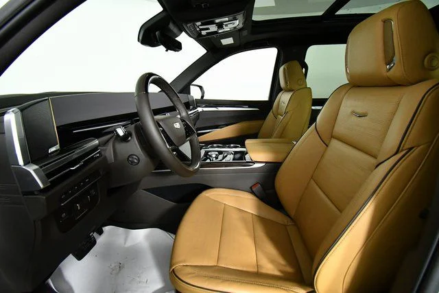 2026 Cadillac Escalade ESV Luxury - Photo 11